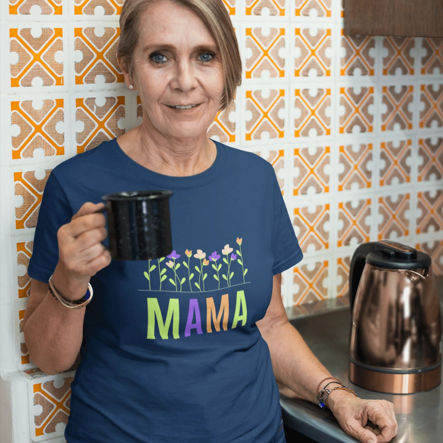 Mama with flowers Women's Favorite Tee