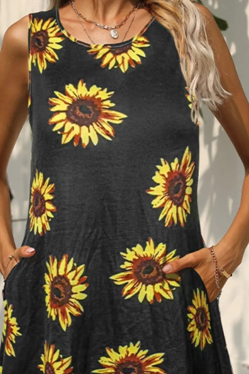 Printed Round Neck Sleeveless Dress with Pockets - Simply Sarahlee's