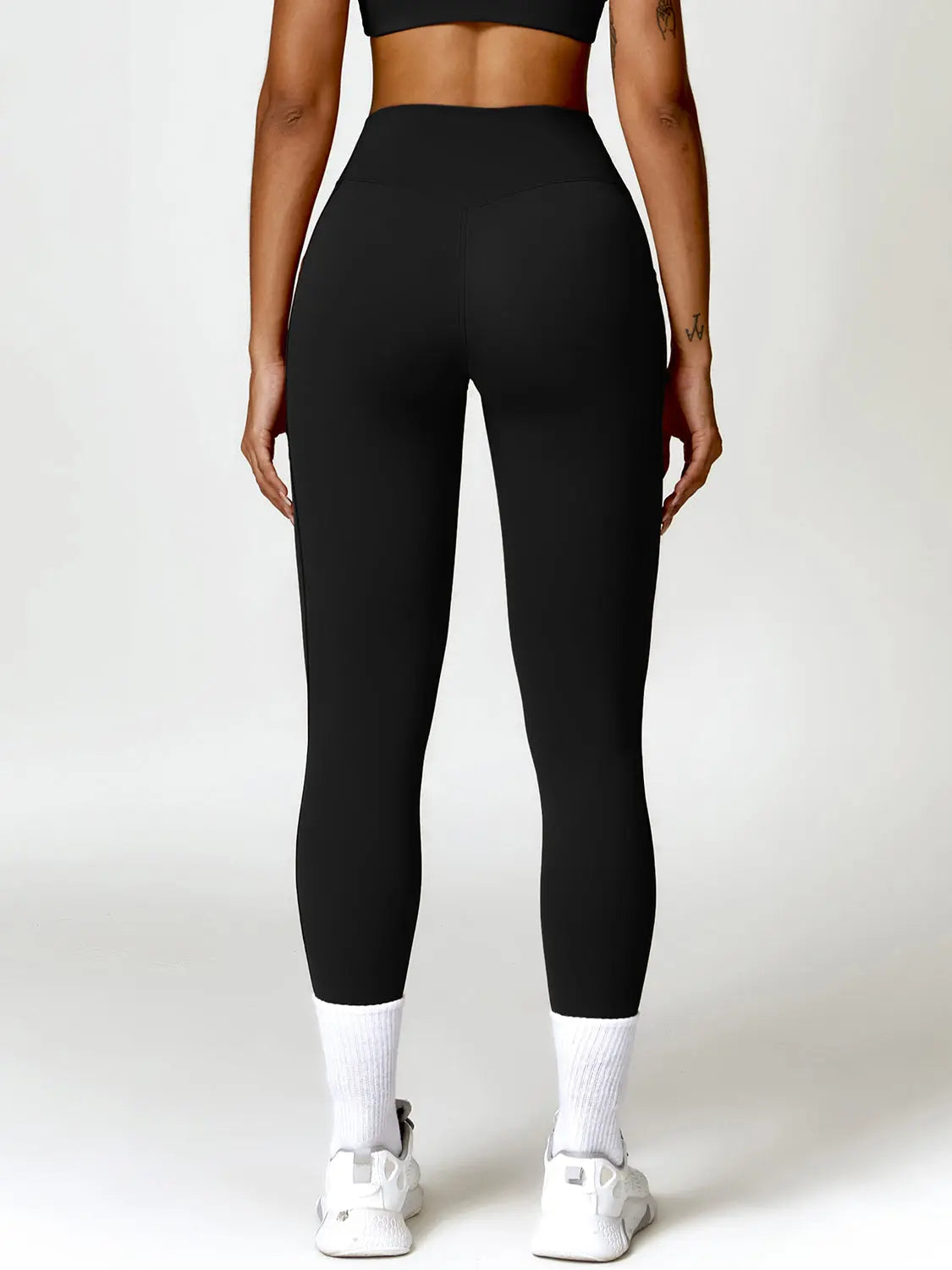 Twisted High Waist Active Pants with Pockets Trendsi